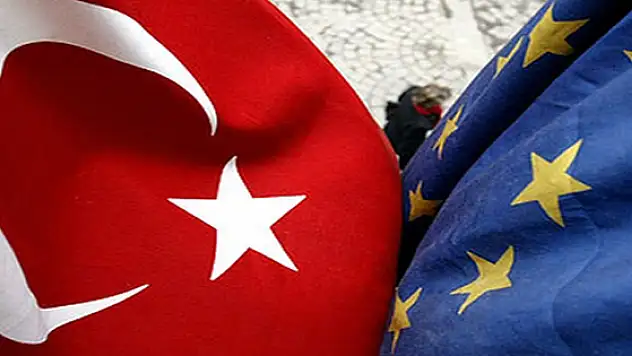 Türkiye'ye yardım dondurulsun