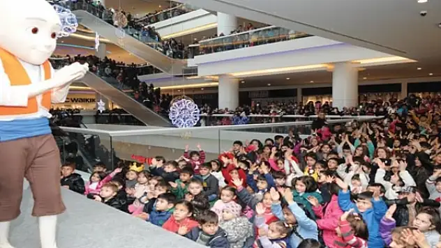 Van AVM, Van'a yön verecek