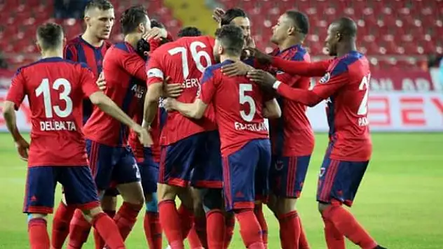 Mersin İdman Yurdu futbolcuları maça çıkmayacaklar