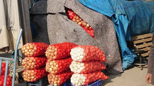 Meyve ve Sebzelere Battaniyeli Koruma 