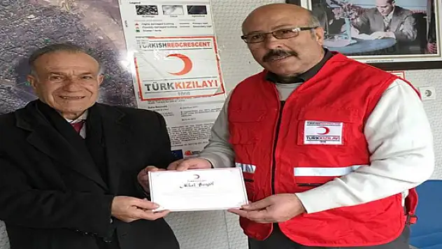 Kızılaydan Örnek Vatandaşa Teşekkür Belegesi