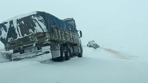 Kar, Kış En Çok Sürücüleri Etkiliyor 