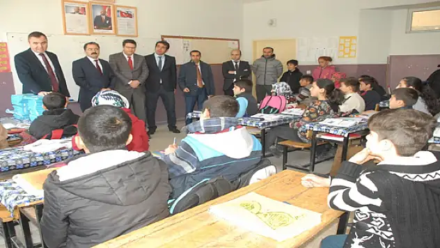 TEOG Sınavında Başarılı Olan Okullara Ziyaret 