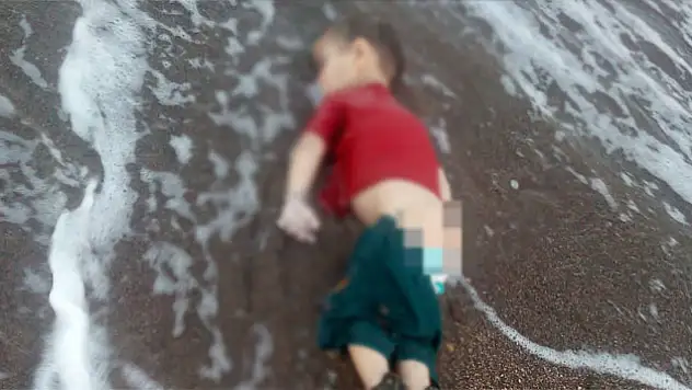 Avustralyalı sanatçıdan Aylan'a şarkı