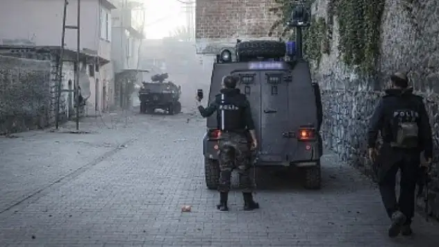 Bir Ateşte Ercişe Düştü