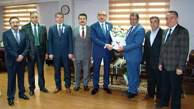 Defterdar Durusoy'dan SMMMO'ya ziyaret