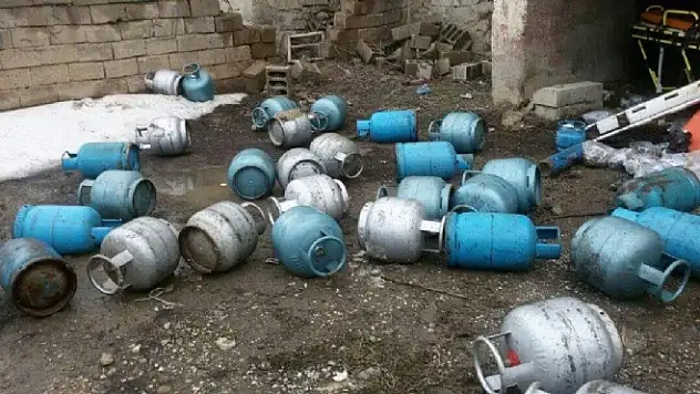 Çok sayıda patlayıcı ele geçirildi