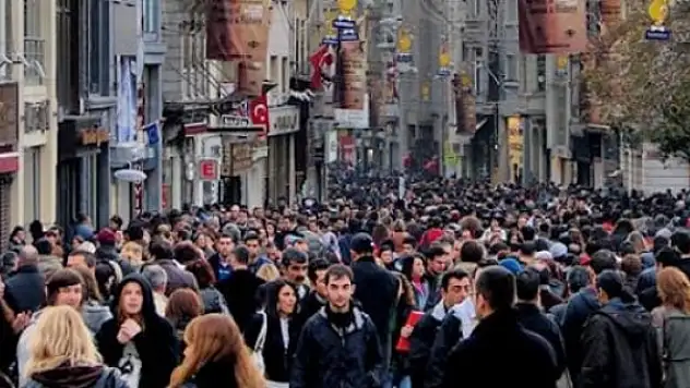 Bakandan işsizlere müjde: 2 bin liraya çıkacak