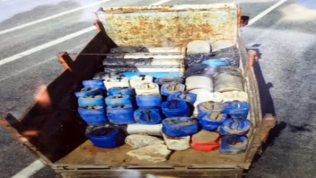 Ercişte Bomba Yüklü Kamyonet İmha Edildi