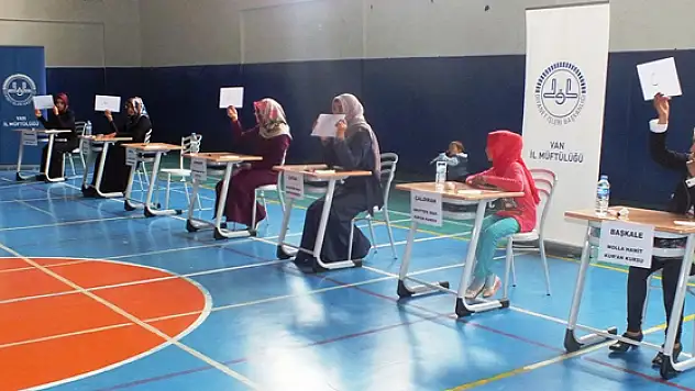 Vanda Öğrenciler Arası Bilgi Yarışması