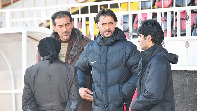 Zeki Yılmaz, Görevden Ayrıldı.