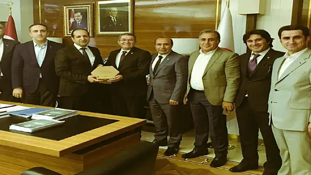 Van Tsodan Bakan Yardımcısı Çiftçiye Ziyaret