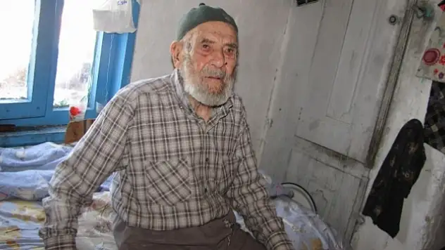108 yaşında hafızasıyla şaşırtıyor