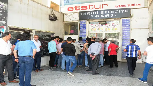 Van Belediye Pasajı mühürlendi