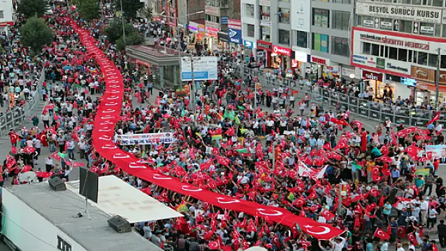 Demokrasi Nöbeti 7. Gününde 