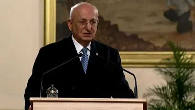 'Millet tek yürek oldu, darbeyi yendi'