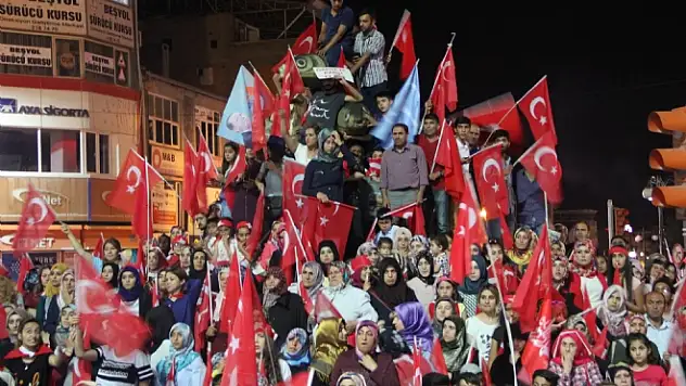 Vanda demokrasi nöbeti devam ediyor