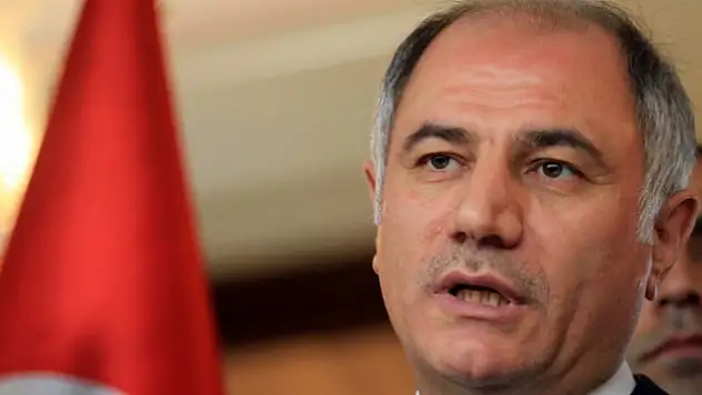 Ala: 'Bunlar asker elbisesi içine girmiş terörist'