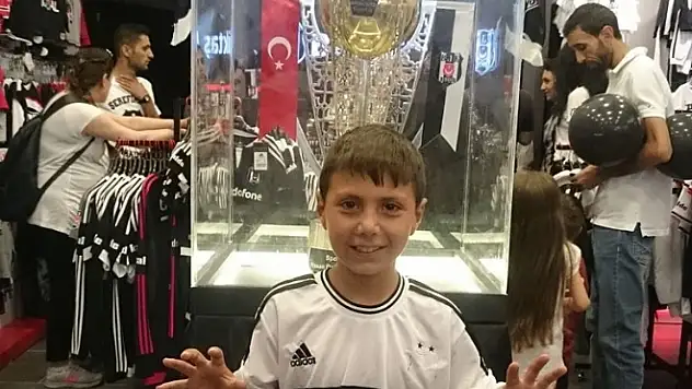 Beşiktaş Şampiyonluk Kupası Van`da Sergilendi