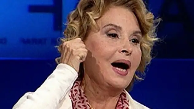 Nazlı Ilıcak dahil 42 gazeteciye gözaltı kararı!