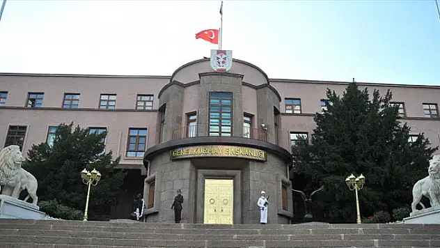 YAŞ öncesi iki orgeneral istifa etti