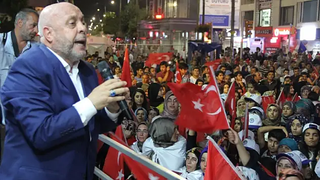 Vanda demokrasi nöbeti 