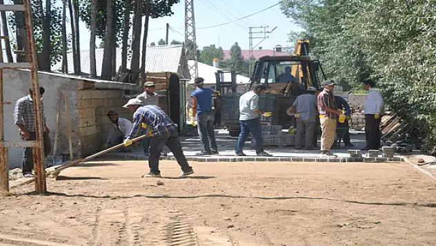 Erciş Belediyesinden hummalı çalışma