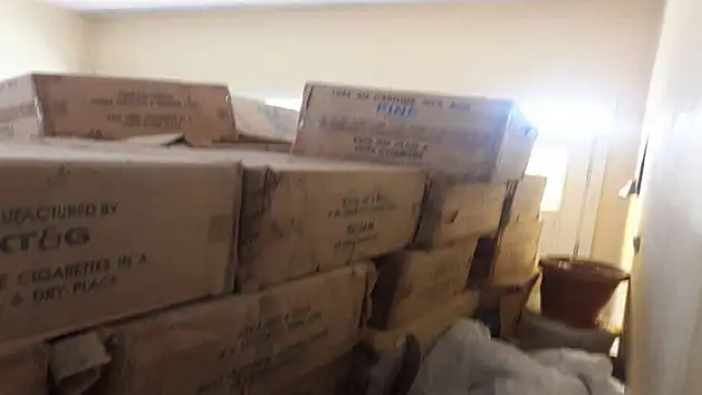 Vanda 290 bin paket kaçak sigara ele geçirildi