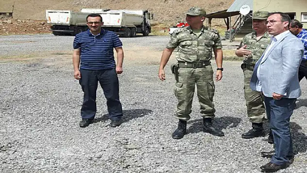 Kaymakam Akgül'den saldırıya uğrayan karakola ziyaret