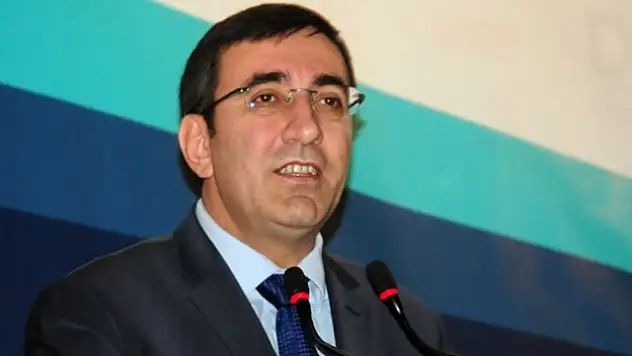 Yılmaz: 'Kayyum atanması bir sebep değil, sonuçtur'