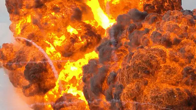 Irakta 3 bombalı saldırı: 17 ölü