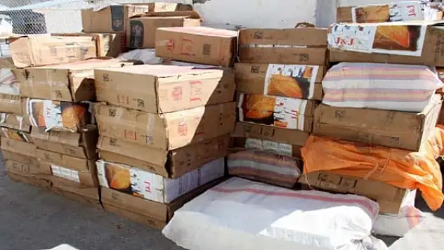 Muradiyede kaçak sigara operasyonu