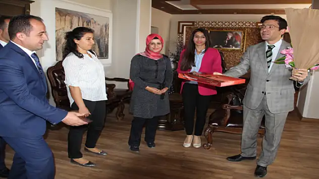 Kaymakam Öztürk aday öğretmenleri kabul etti