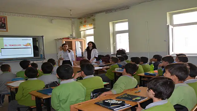 Vanda Dünya El Yıkama Günü etkinliği