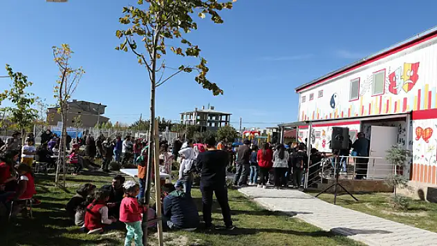 Hinar Çocuk Yaşam Merkezi Açıldı