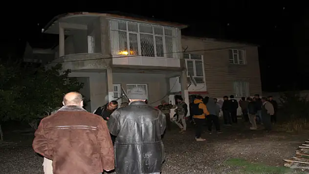 İlçe Gençlik Kolları Başkanının evine saldırı