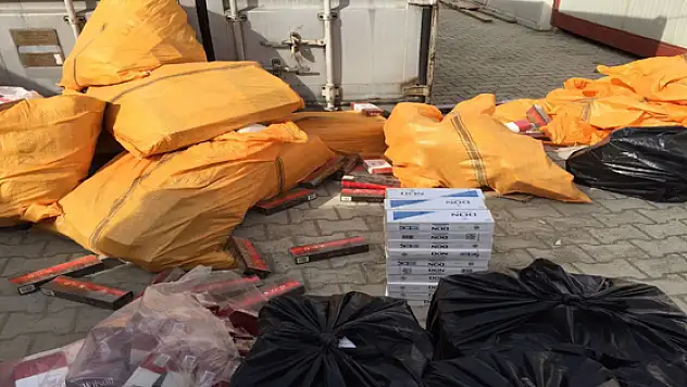 Vanda 94 bin paket kaçak sigara ele geçirildi