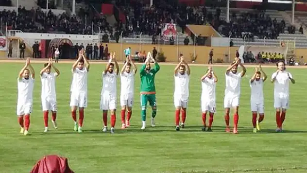 BÜYÜKŞEHİR 1 PUANLA DÖNDÜ