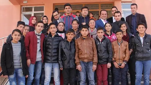 Müdür Samsadan okul ziyareti