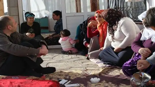 Başkan Karaldan ev ziyareti