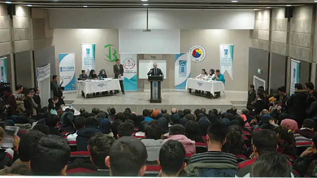 Tuşbalı Öğrenciler AB'ye Evet Dedi 