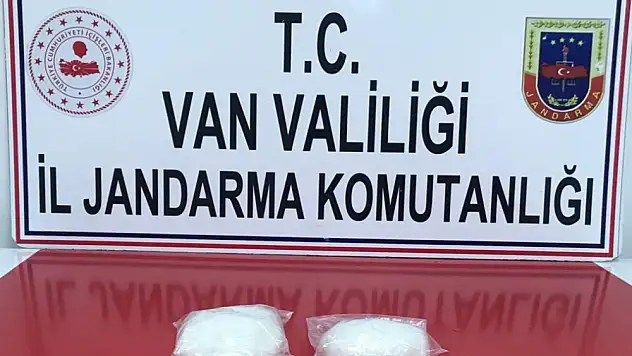 Van'da uyuşturucu ve silah ele geçirildi