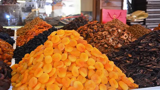 Kuru kayısı dış ticaret raporu yayımlandı