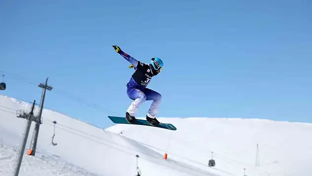 2026 Snowboard Dünya Kupası yeniden Erzurum'da