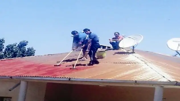 Çatı boyama sezonu başladı