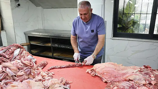 45 yıllık kebapçıdan kurban eti tüketimi önerisi