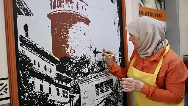 62 yaşında başlayan resim tutkusu