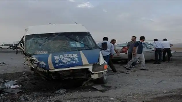 BAŞKALE'DE TRAFİK KAZASI: 1 ÖLÜ