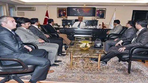 VAN BAROSU'NDAN KURUM ZİYARETLERİ