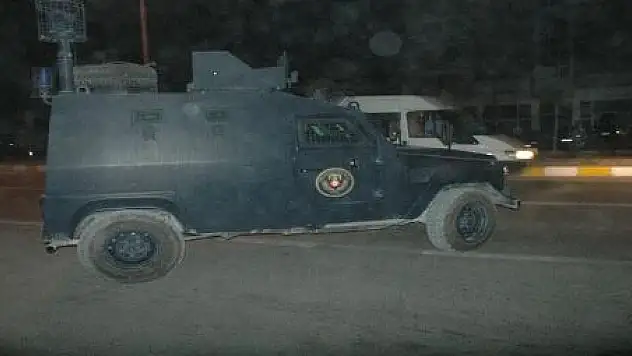 Van'da Polise Aracına Silahlı Saldırı